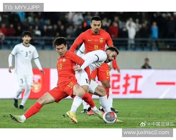 南京飞盘队与深圳飞盘队赛后复盘分析比赛节奏与战术对抗